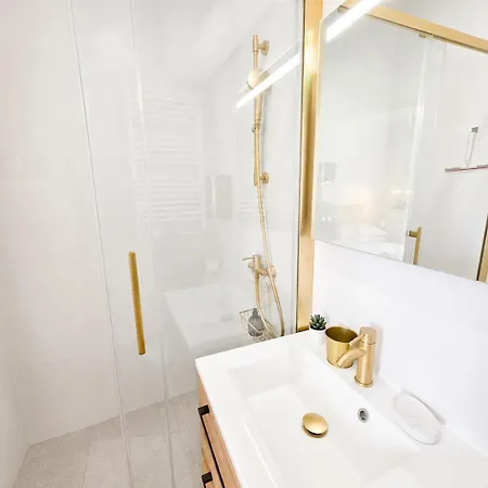 Apartmán Joyau Prestige, Studio, 2p, Ac, Coeur Vieil Antibes